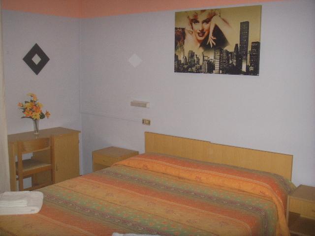 Hotel Marinella Rimini Chambre photo