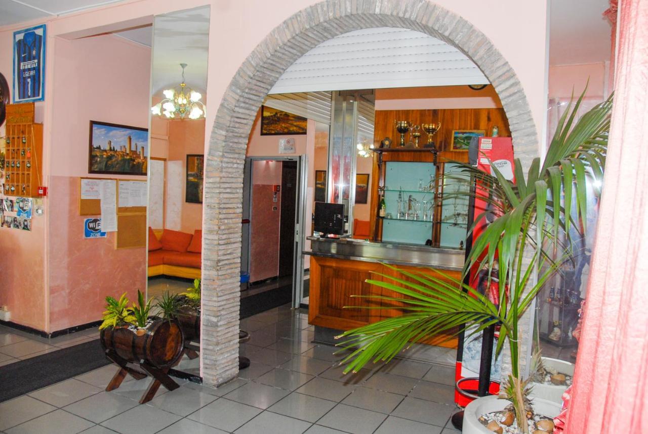 Hotel Marinella Rimini Extérieur photo